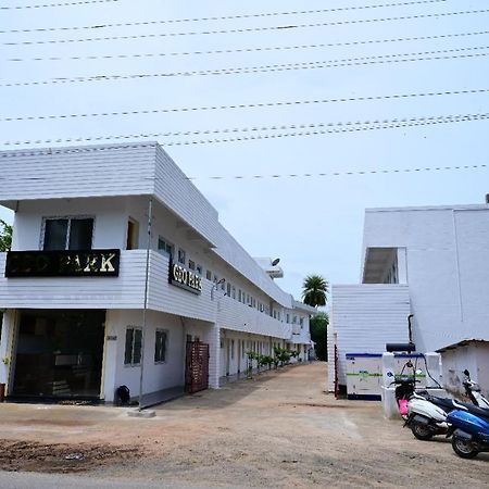 Hotel Geo Park Pudukkottai Zewnętrze zdjęcie